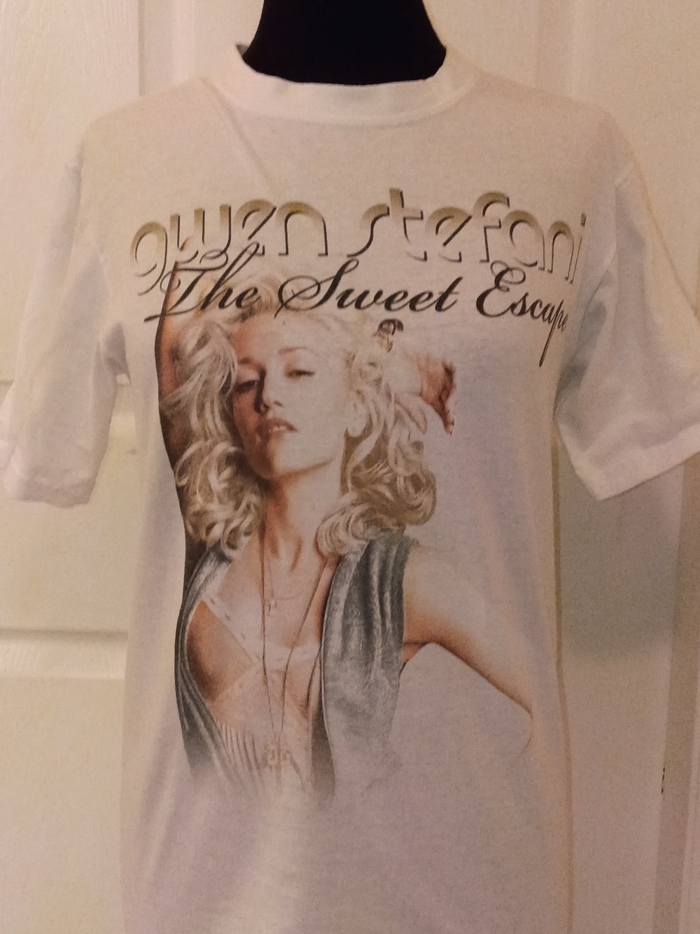 Gwen Stefani "The Sweet Escape" Tour T Shirt